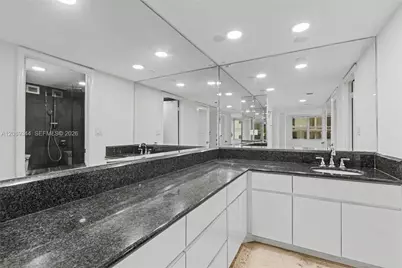 6039 Collins Ave #407, Miami Beach, FL 33140 - Photo 13