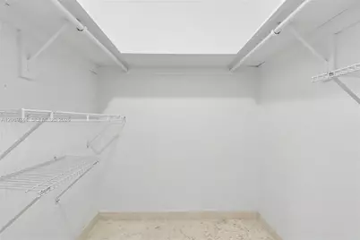 6039 Collins Ave #407, Miami Beach, FL 33140 - Photo 15