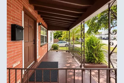 1526 NE 135th St, North Miami, FL 33161 - Photo 5