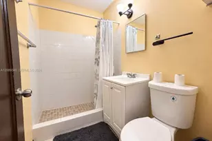 1526 NE 135th St, North Miami, FL 33161 - Photo 19