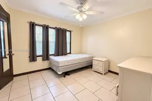 1526 NE 135th St, North Miami, FL 33161 - Photo 21