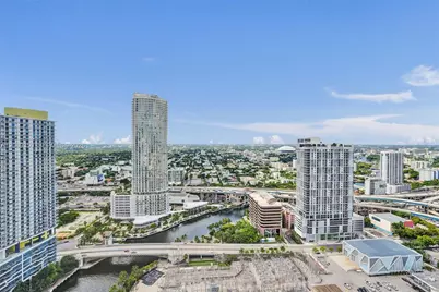 92 SW 3rd St #4109, Miami, FL 33130 - Photo 1