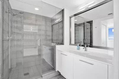 92 SW 3rd St #4109, Miami, FL 33130 - Photo 21