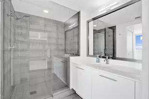 92 SW 3rd St, Miami, FL 33130 - Photo 21