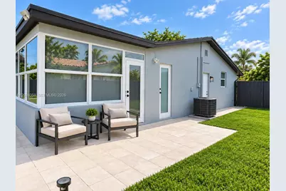 401 S Highland Dr, Hollywood, FL 33021 - Photo 5