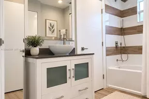 401 S Highland Dr, Hollywood, FL 33021 - Photo 21
