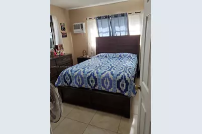 38 W 37th St #38, Hialeah, FL 33012 - Photo 5