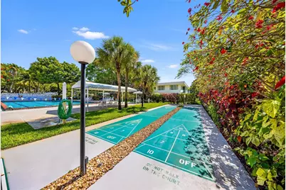 [Address not provided], Pompano Beach, FL 33069 - Photo 31