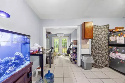 1947 SW 63rd Ter, North Lauderdale, FL 33068 - Photo 5