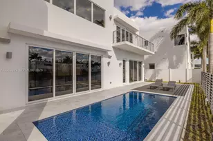 10250 NW 75th Terrace, Doral, FL 33178 - Photo 23