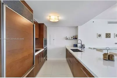 465 Brickell Ave #3905, Miami, FL 33131 - Photo 1