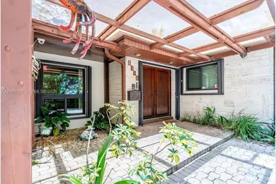 8115 SW 92nd Ct, Miami, FL 33173 - Photo 3