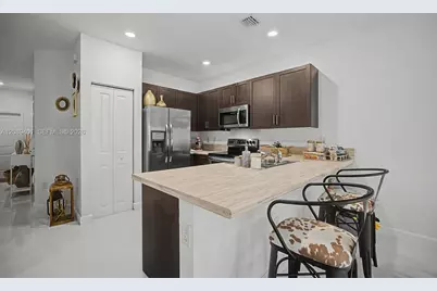 2644 SE 13th St #2644, Homestead, FL 33035 - Photo 7
