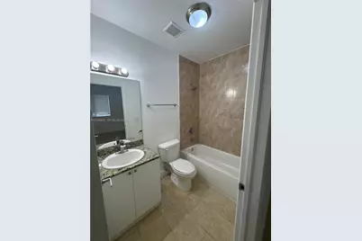 8250 W 21st Ln #C211, Hialeah, FL 33016 - Photo 11