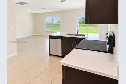 9013 Ike Ct #0, Labelle, FL 33935 - Photo 9