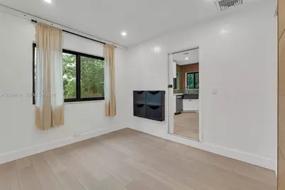 1224 N 26th Ave, Hollywood, FL 33020 - Photo 11