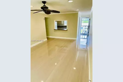 148 Yacht Club Dr #7, North Palm Beach, FL 33408 - Photo 1