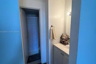 2350 NE 135th St, North Miami, FL 33181 - Photo 9