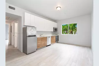 820 15th St #205, Miami Beach, FL 33139 - Photo 1