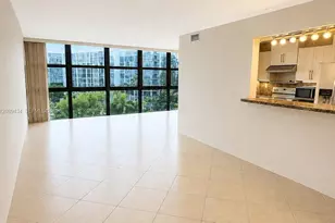 1000 Parkview Dr, Hallandale Beach, FL 33009 - Photo 3
