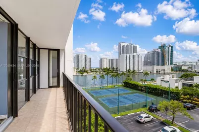 1000 Parkview Dr #614, Hallandale Beach, FL 33009 - Photo 1