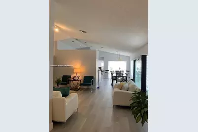 1477 Majesty Ter #1477, Weston, FL 33327 - Photo 13