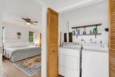 5723 SW 24th Ave, Dania Beach, FL 33312 - Photo 9