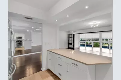 3050 NE 48th Street #208, Fort Lauderdale, FL 33308 - Photo 11