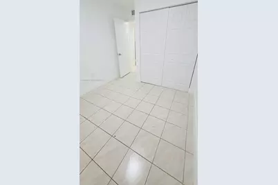 19225 NW 50 Ct, Miami Gardens, FL 33055 - Photo 13