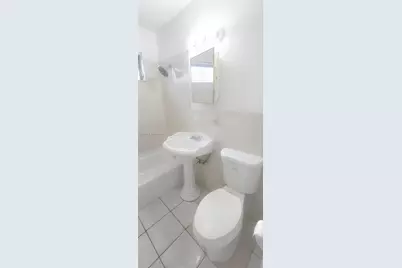 2332 NW 14th Ct #2332, Fort Lauderdale, FL 33311 - Photo 9