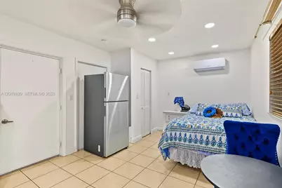 7205 W 3rd Ave, Hialeah, FL 33014 - Photo 25