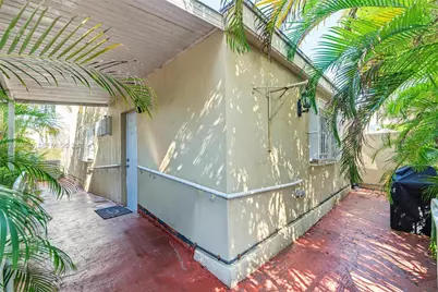 7205 W 3rd Ave, Hialeah, FL 33014 - Photo 29