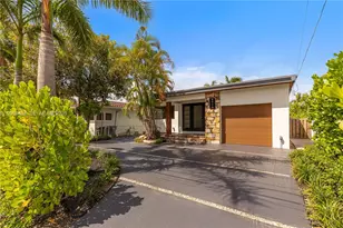 8934 Hawthorne Ave, Surfside, FL 33154 - Photo 3