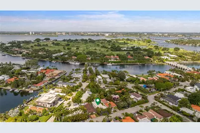 8934 Hawthorne Ave, Surfside, FL 33154 - Photo 51