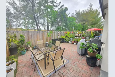 7800 NW 116th Pl, Doral, FL 33178 - Photo 25