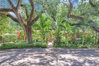 9325 NE 5th Ave, Miami Shores, FL 33138 - Photo 47