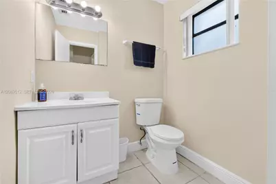 9014 NW 45th Ct, Sunrise, FL 33351 - Photo 15