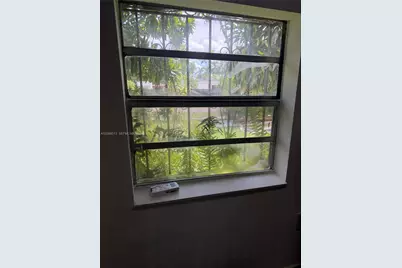 54Xx NW 173 #1, Miami, FL 33055 - Photo 5