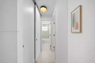 335 Collins Ave, Miami Beach, FL 33139 - Photo 15
