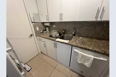 7441 Wayne Ave #3O, Miami Beach, FL 33141 - Photo 3