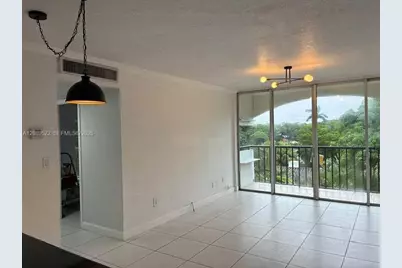 2160 SW 16th Ave #421, Miami, FL 33145 - Photo 5