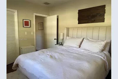 600 Alminar Ave #-, Coral Gables, FL 33146 - Photo 9