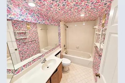 1717 Whitehall Dr #304, Davie, FL 33324 - Photo 25