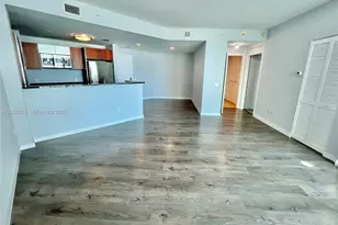 300 S Biscayne Blvd, Miami, FL 33131 - Photo 9