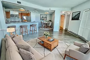 300 S Biscayne Blvd, Miami, FL 33131 - Photo 1