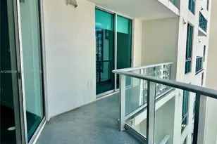 300 S Biscayne Blvd, Miami, FL 33131 - Photo 11