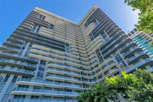 121 NE 34th St, Miami, FL 33137 - Photo 25