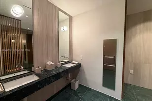 1400 Biscayne Blvd, Miami, FL 33132 - Photo 23