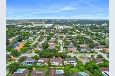 7700 NW 11th Pl, Plantation, FL 33322 - Photo 51