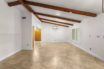 7700 NW 11th Pl, Plantation, FL 33322 - Photo 5
